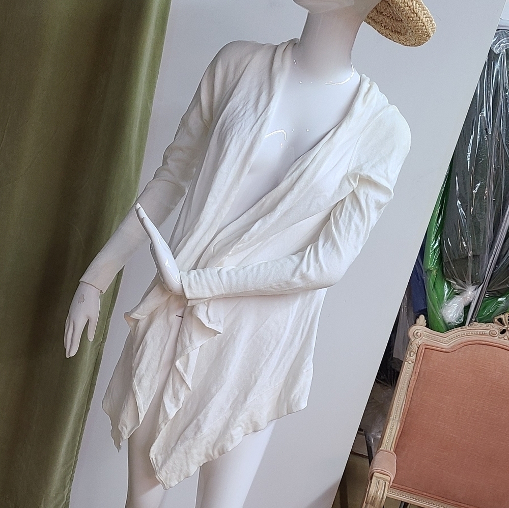 Fylo by Nylon White Cardigan